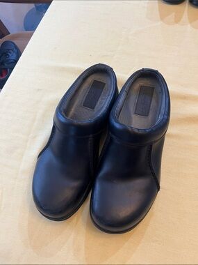 Dansko Men's Black Slip-On Leather Clogs size 12-12.5